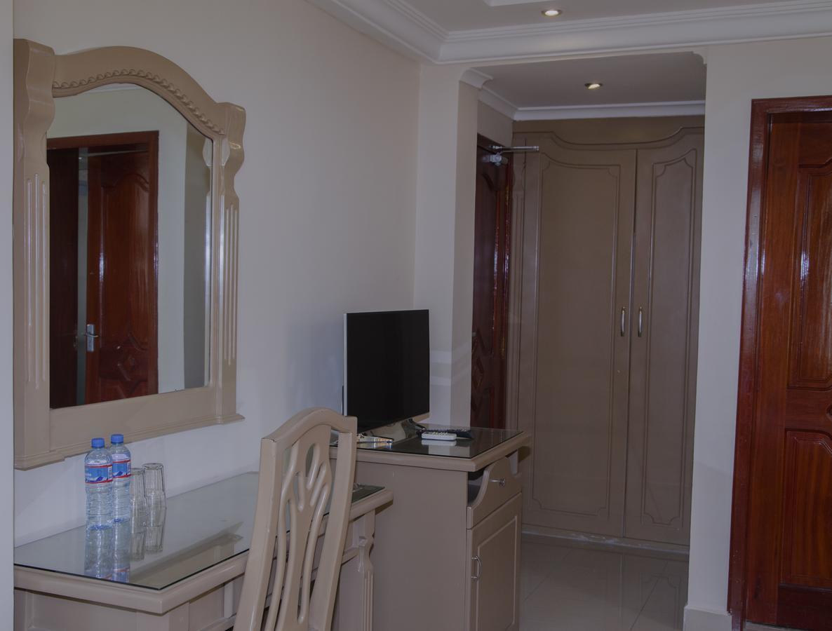 Rising Sun Hotel Dar es Salaam Ngoại thất bức ảnh